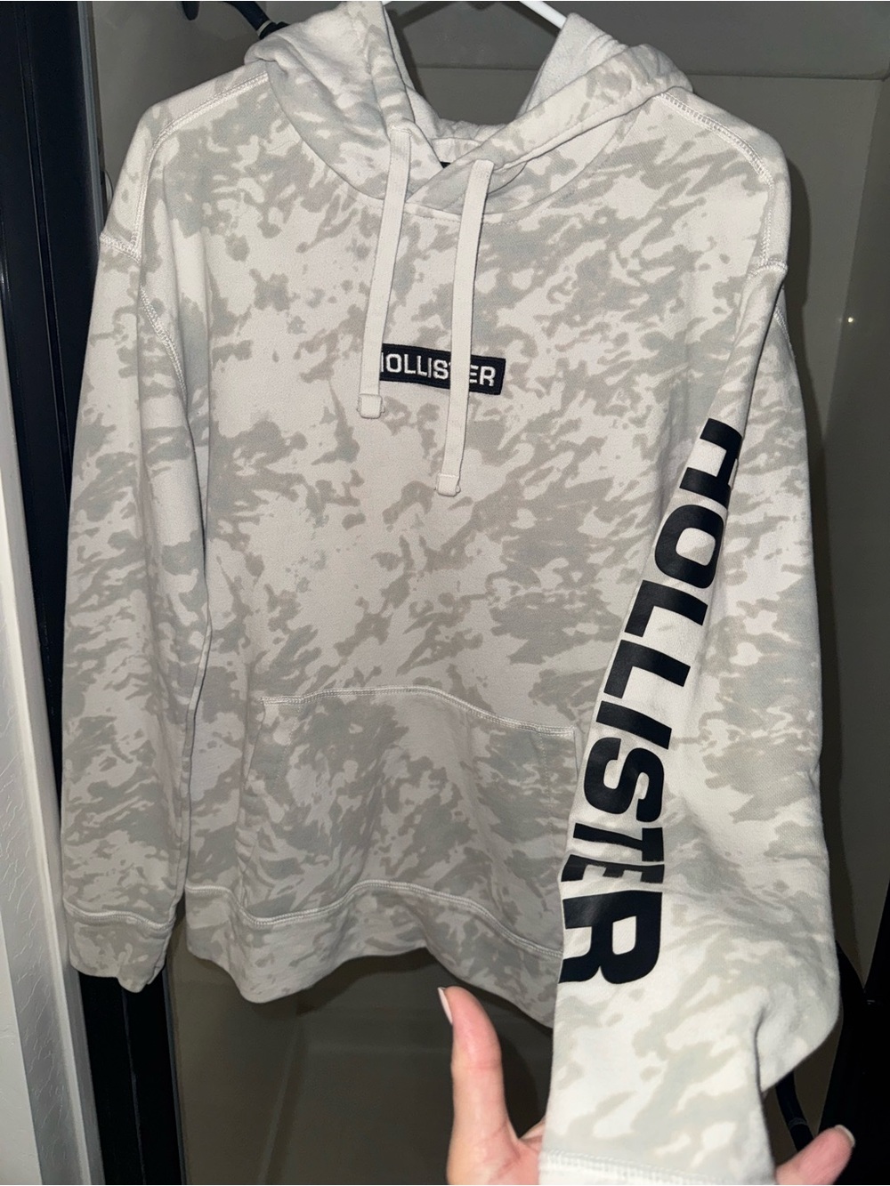 Hollister Men’s Gray Ombre (White) & Light Gray Camo Hoodies - Medium - Picture 3 of 4